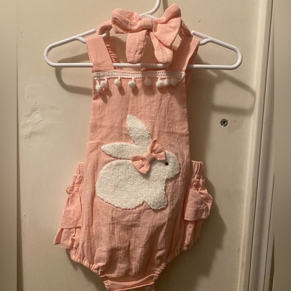 New Ruffle Butt Easter Romper & Headband - Picture 1 of 8